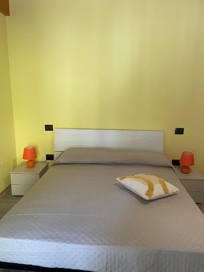Ferienwohnung Colleolivi Serra deʼ Conti Exterior foto